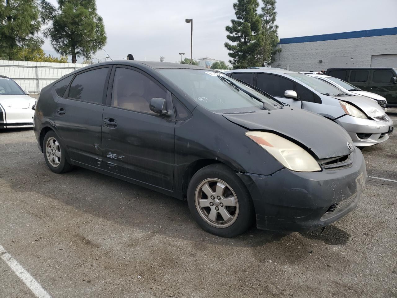 2004 TOYOTA PRIUS