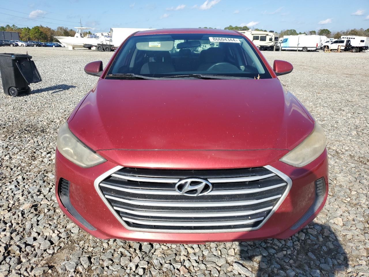 2017 HYUNDAI ELANTRA