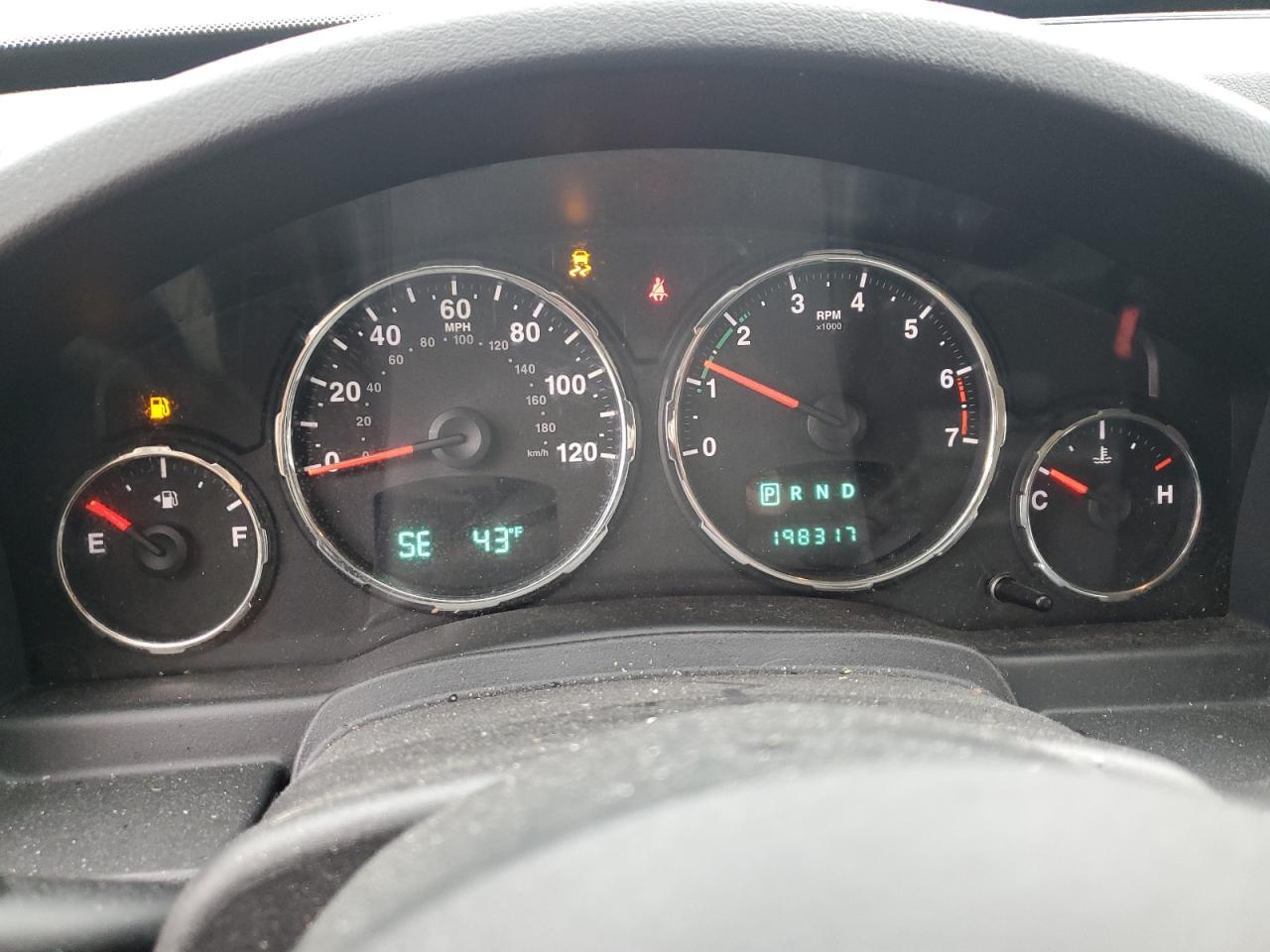 2012 JEEP Liberty