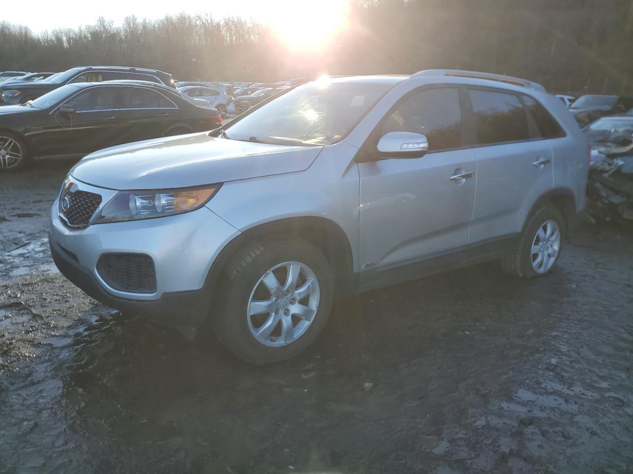 2011 KIA SORENTO