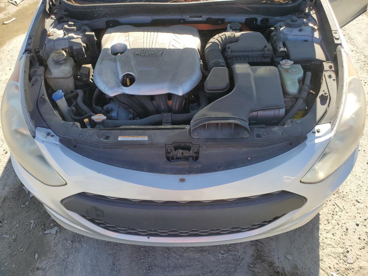 2011 HYUNDAI SONATA