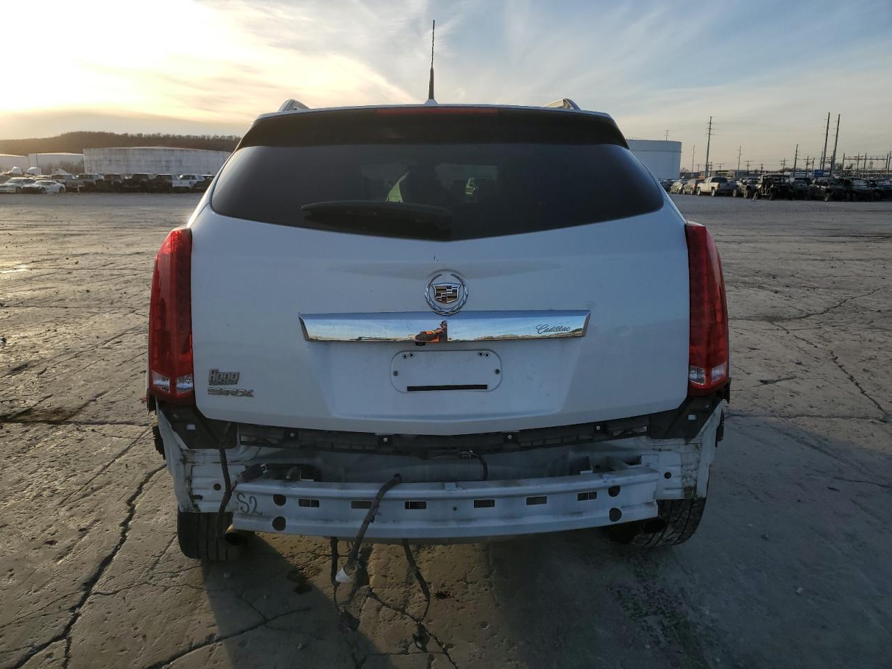 2011 CADILLAC SRX