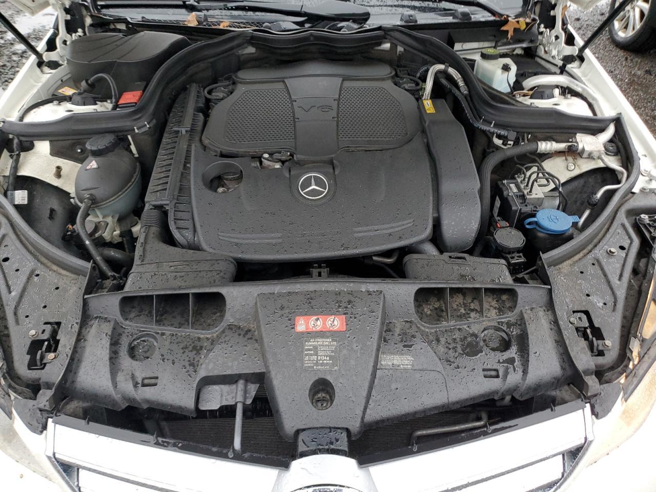 2013 MERCEDES-BENZ E-Class