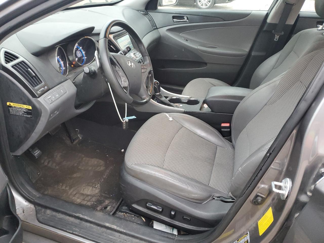 2012 HYUNDAI SONATA