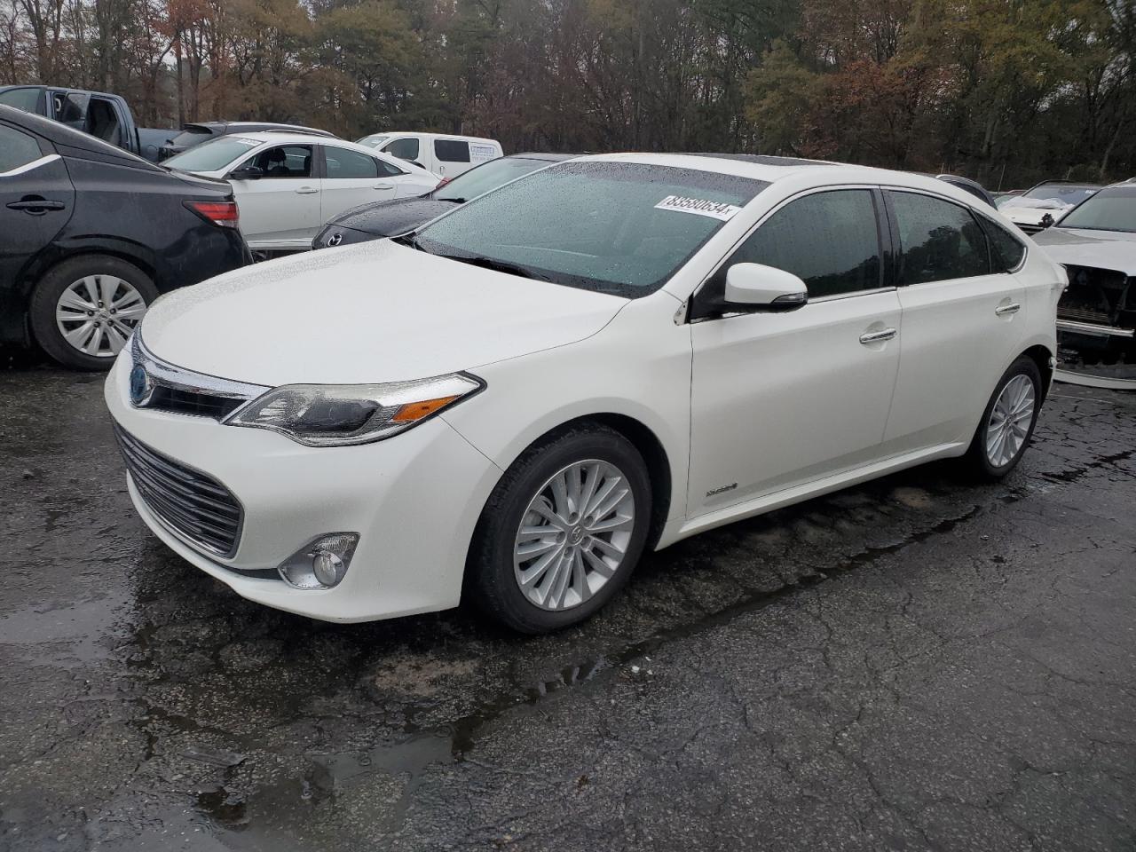 2013 TOYOTA Avalon