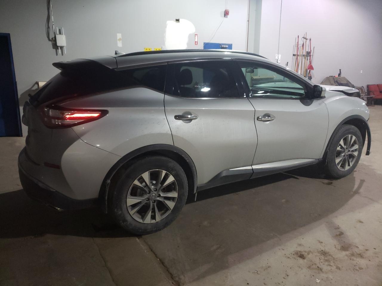 2016 NISSAN MURANO