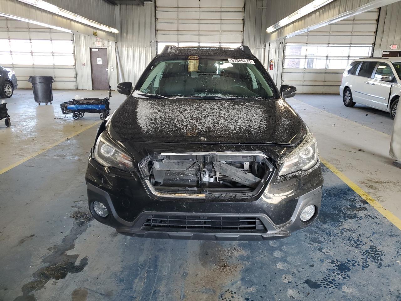 2019 SUBARU Outback
