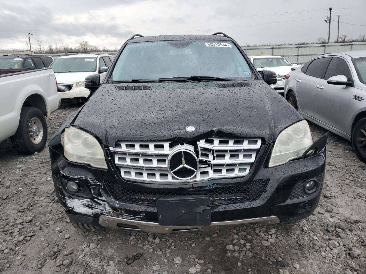 2011 MERCEDES-BENZ ML-Class