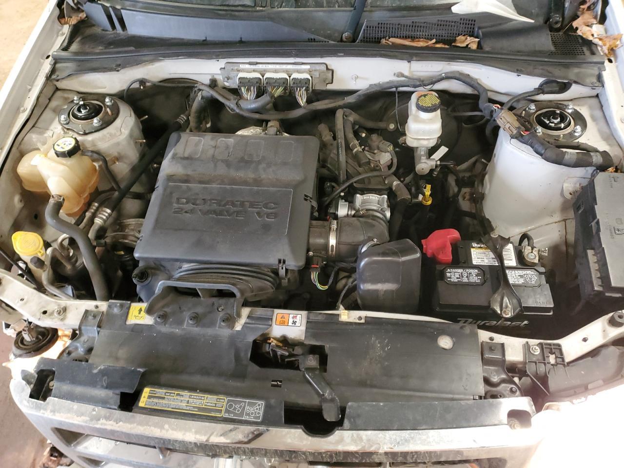 2010 FORD ESCAPE