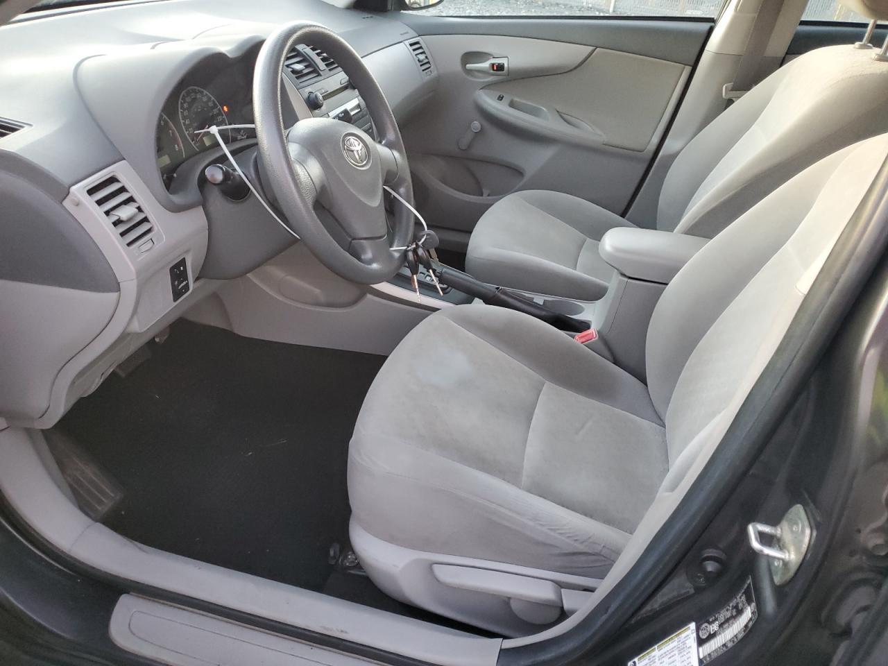 2009 TOYOTA COROLLA