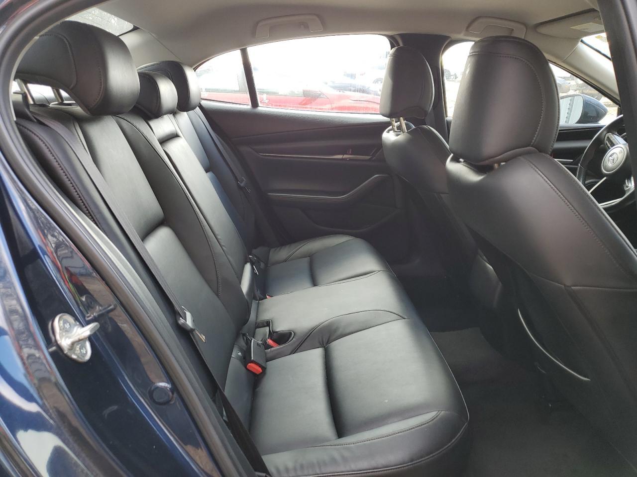 2021 MAZDA 3