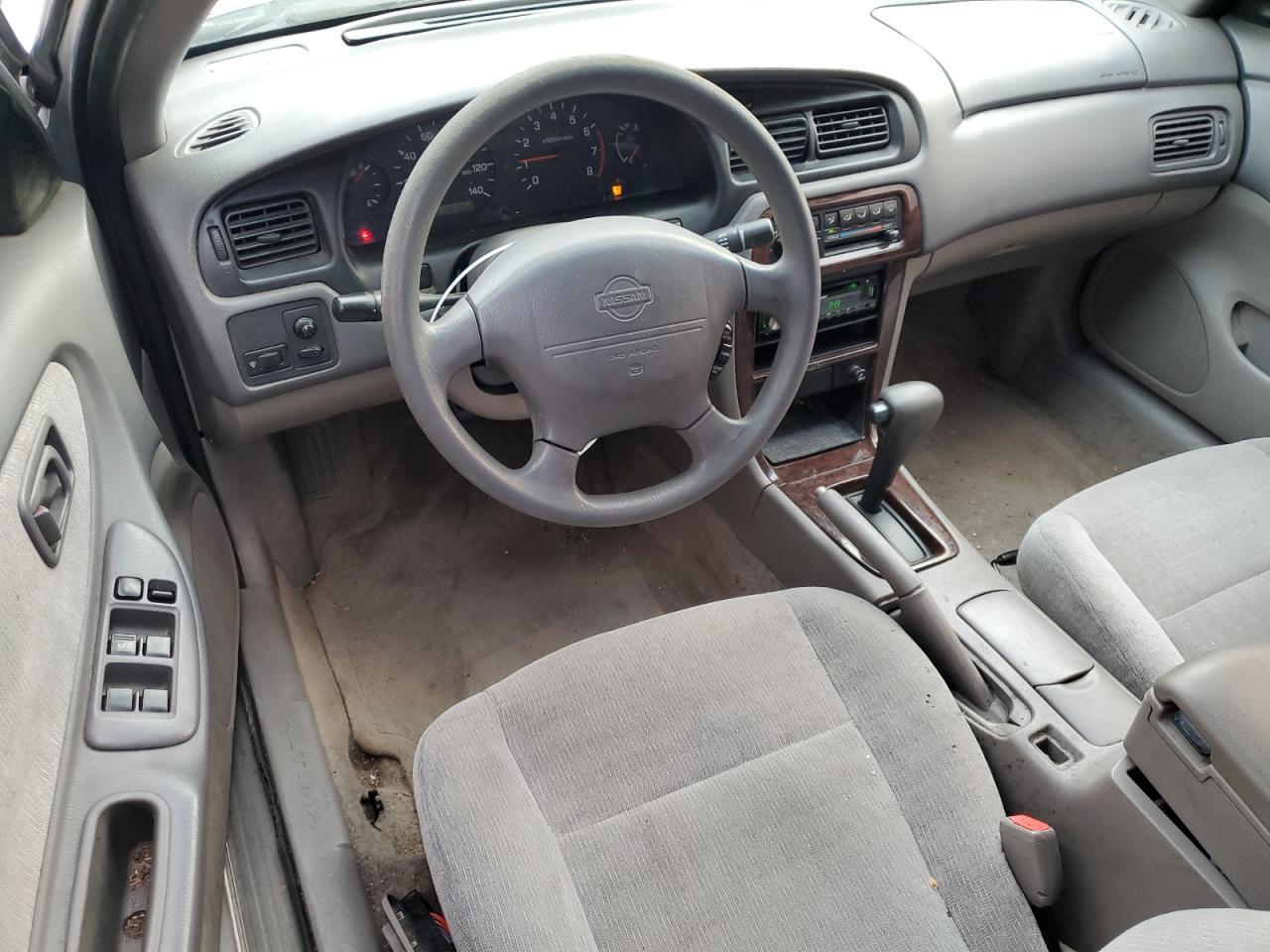 2001 NISSAN ALTIMA