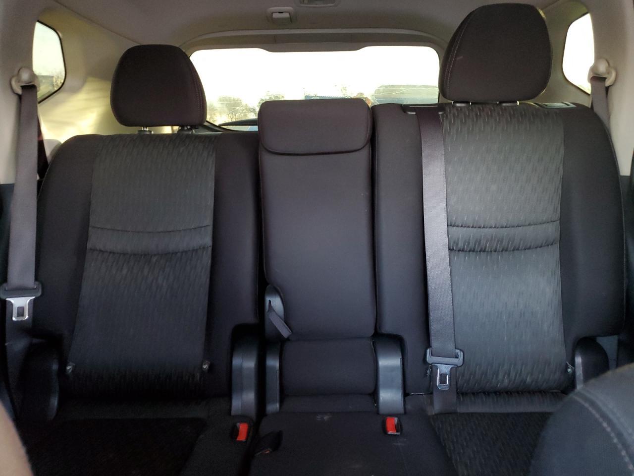 2017 NISSAN ROGUE