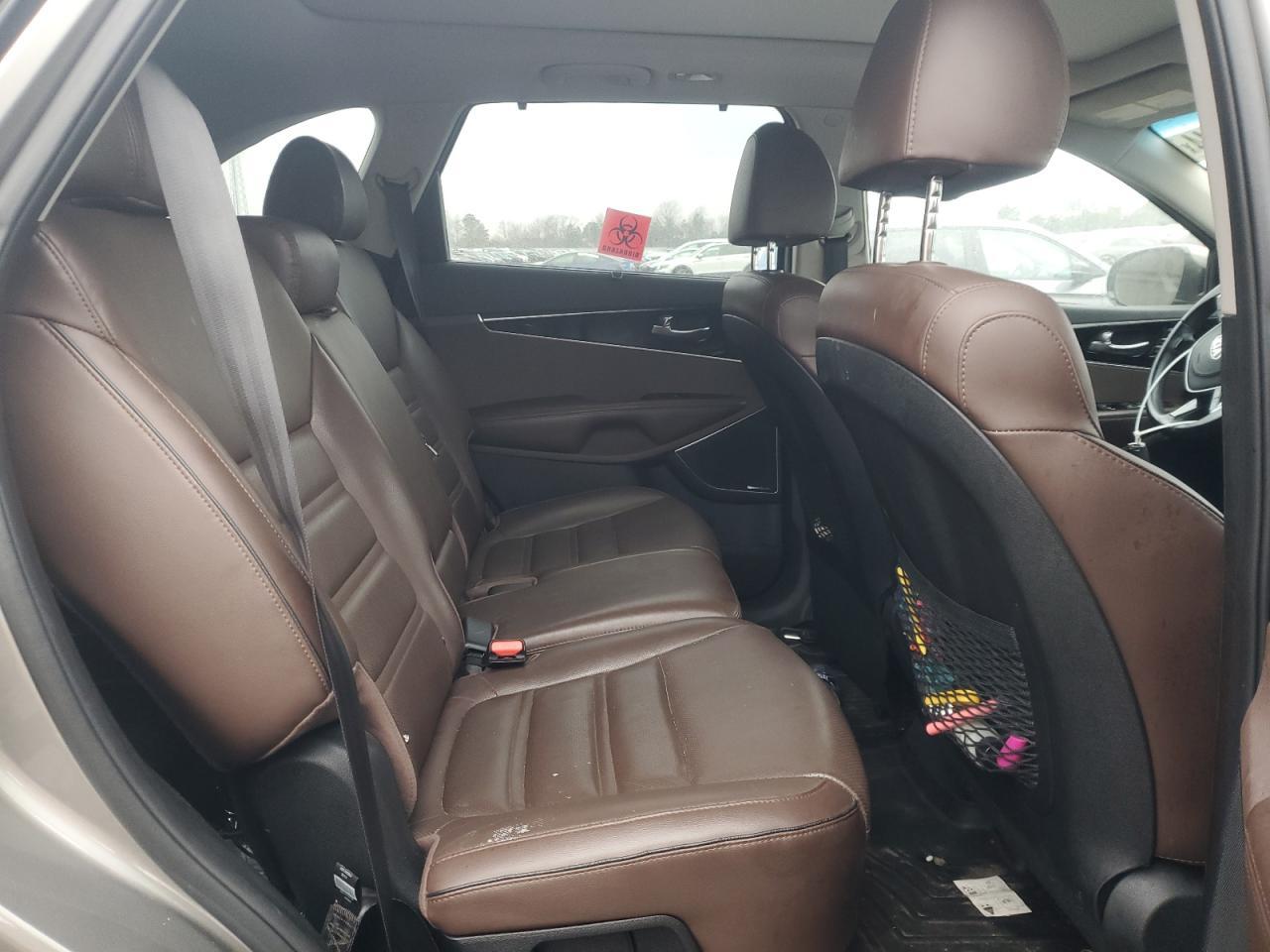 2019 KIA SORENTO