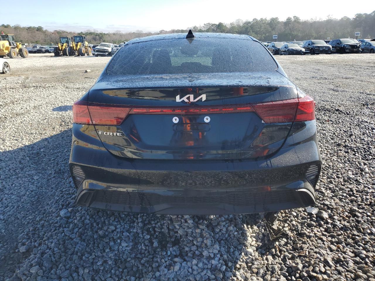 2023 KIA FORTE