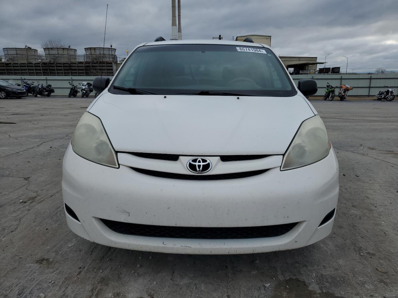 2008 TOYOTA SIENNA