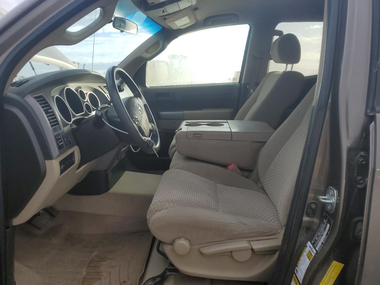 2010 TOYOTA TUNDRA