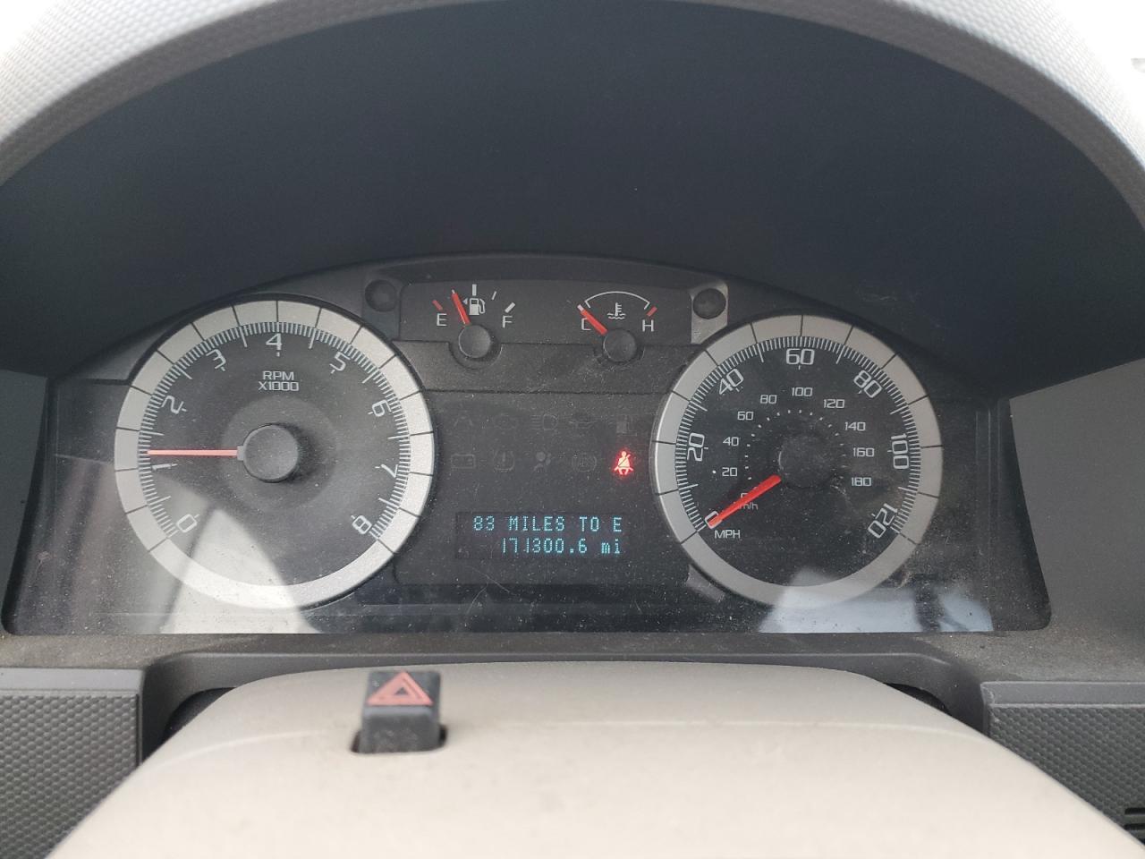 2009 FORD ESCAPE