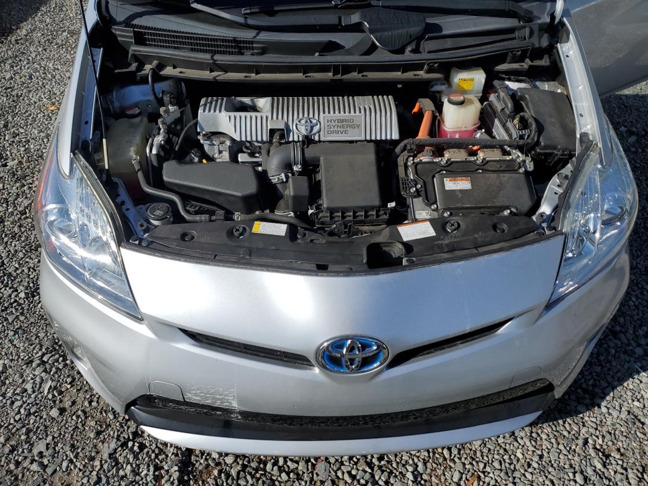 2015 TOYOTA PRIUS