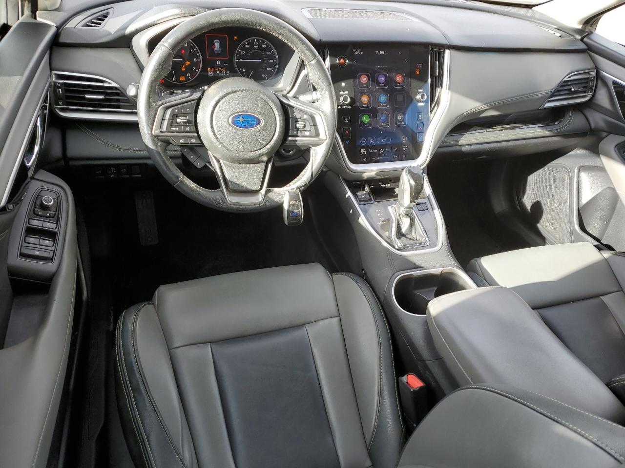 2020 SUBARU Outback
