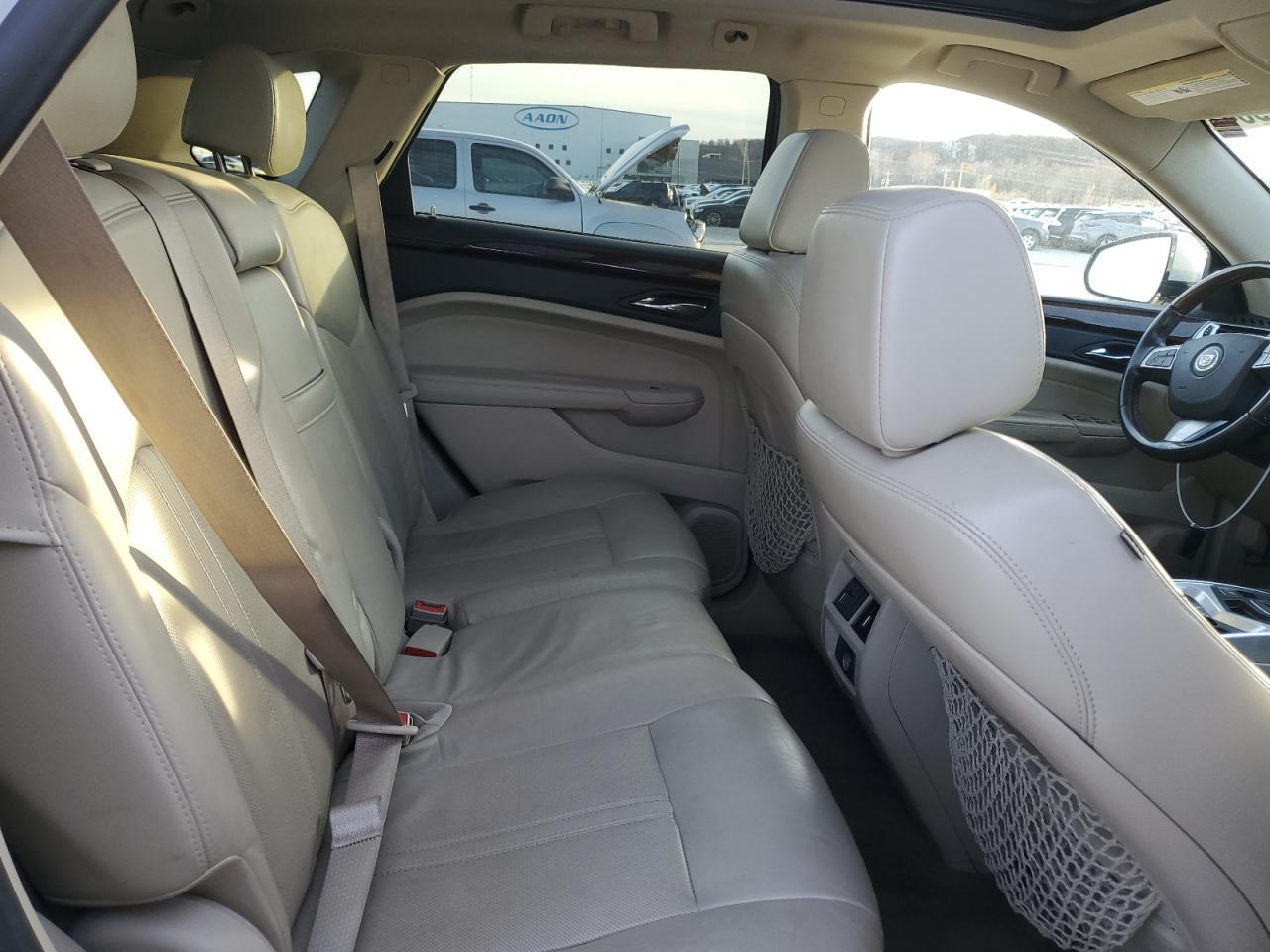 2011 CADILLAC SRX