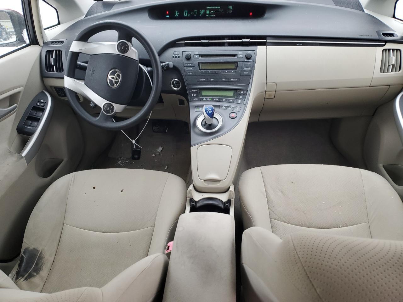 2011 TOYOTA PRIUS