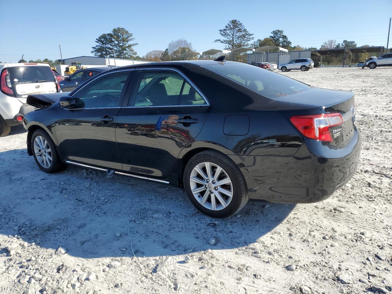 2013 TOYOTA CAMRY