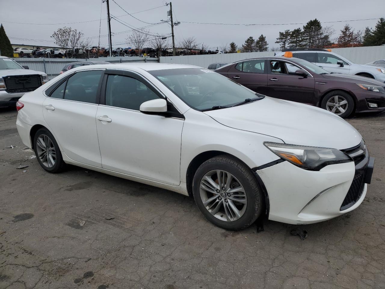 2016 TOYOTA CAMRY
