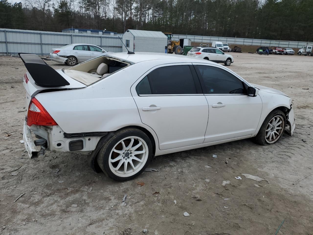 2011 FORD FUSION