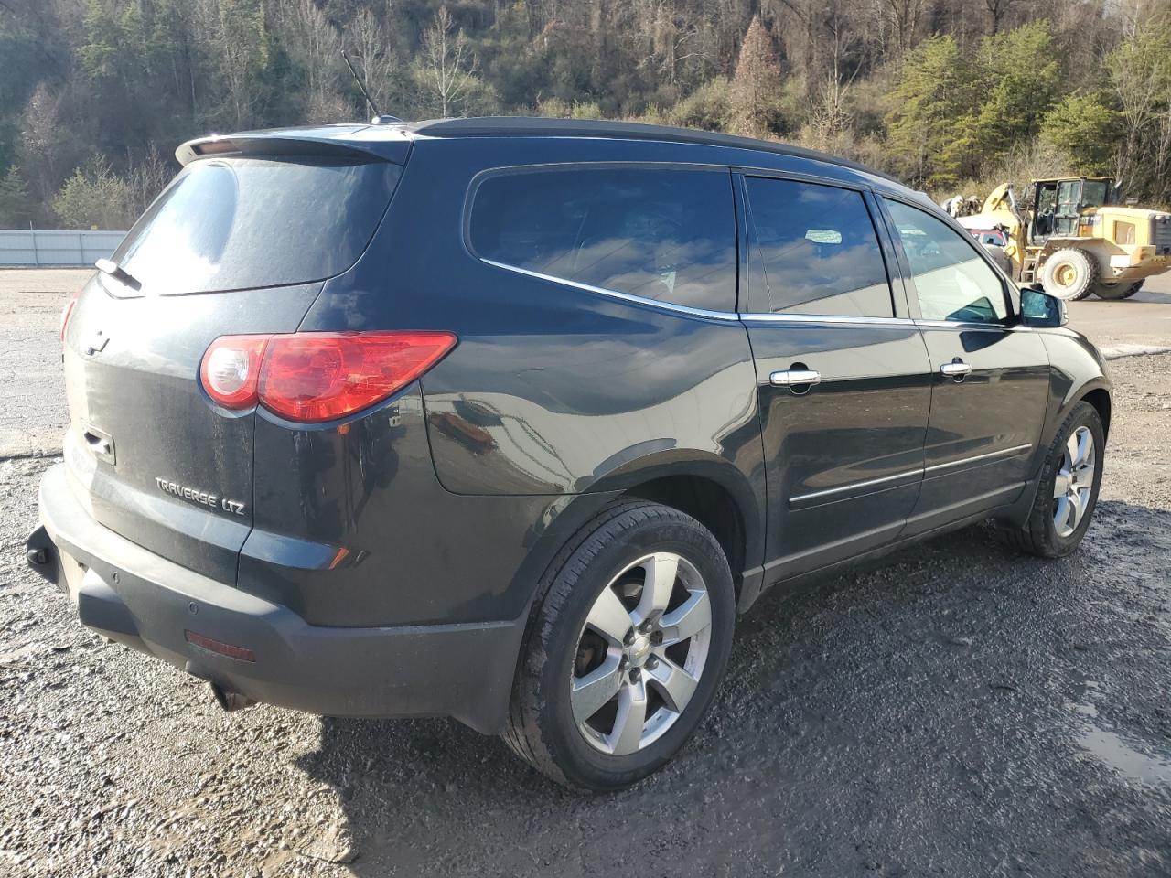 2010 CHEVROLET TRAVERSE