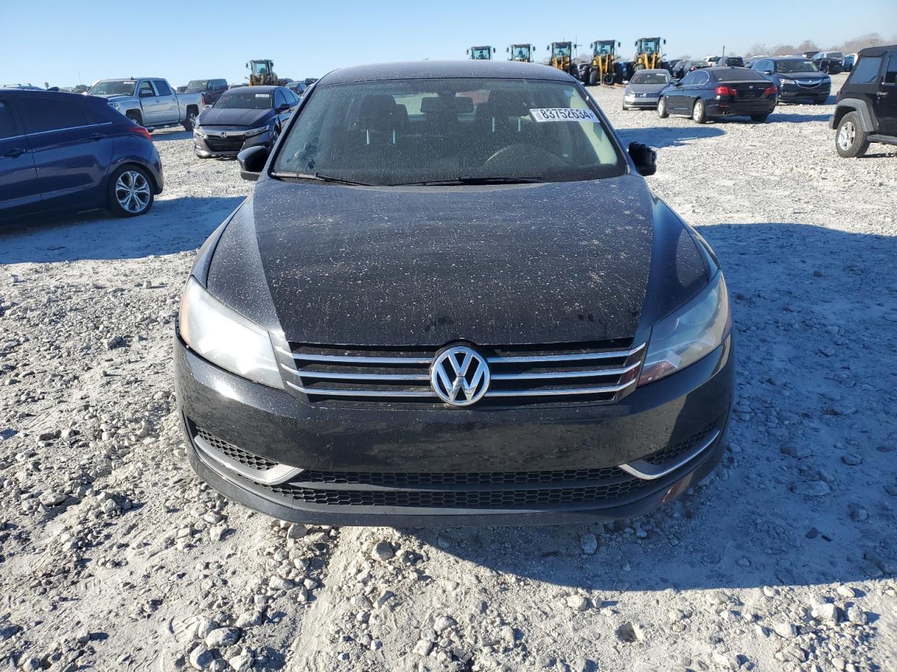 2012 VOLKSWAGEN Passat