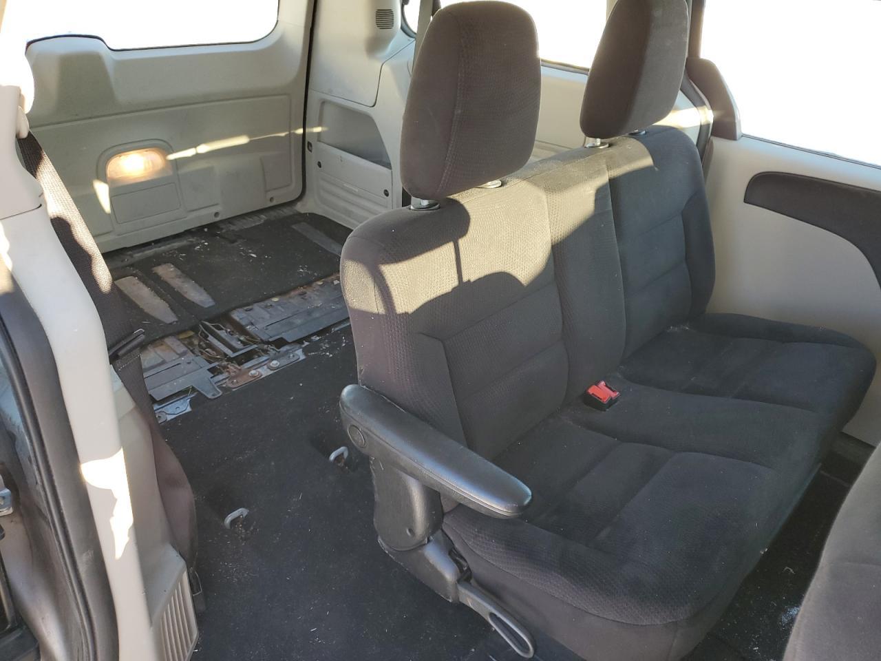 2014 DODGE CARAVAN