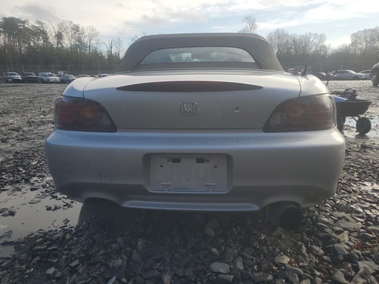 2004 HONDA S2000