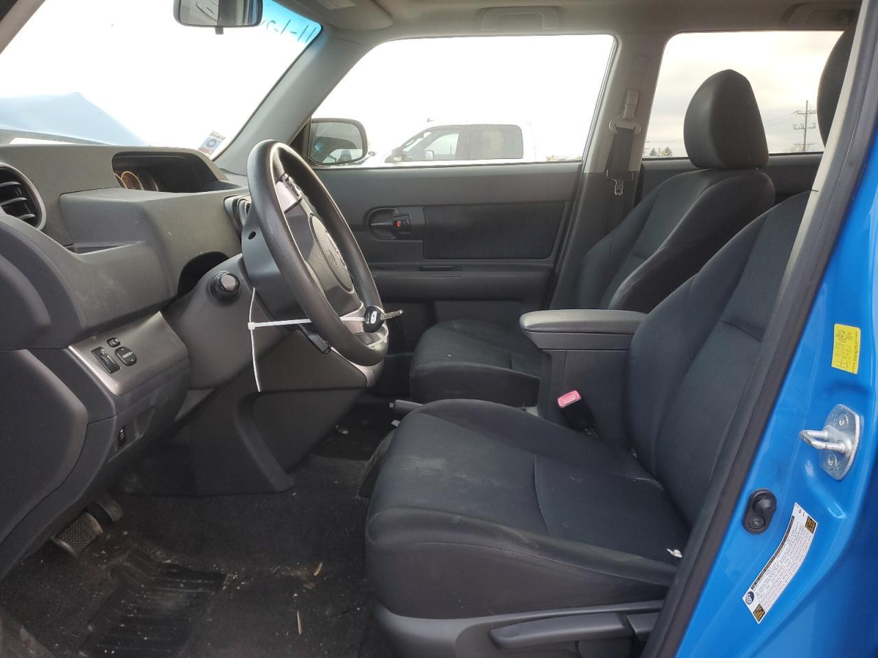 2011 TOYOTA SCION