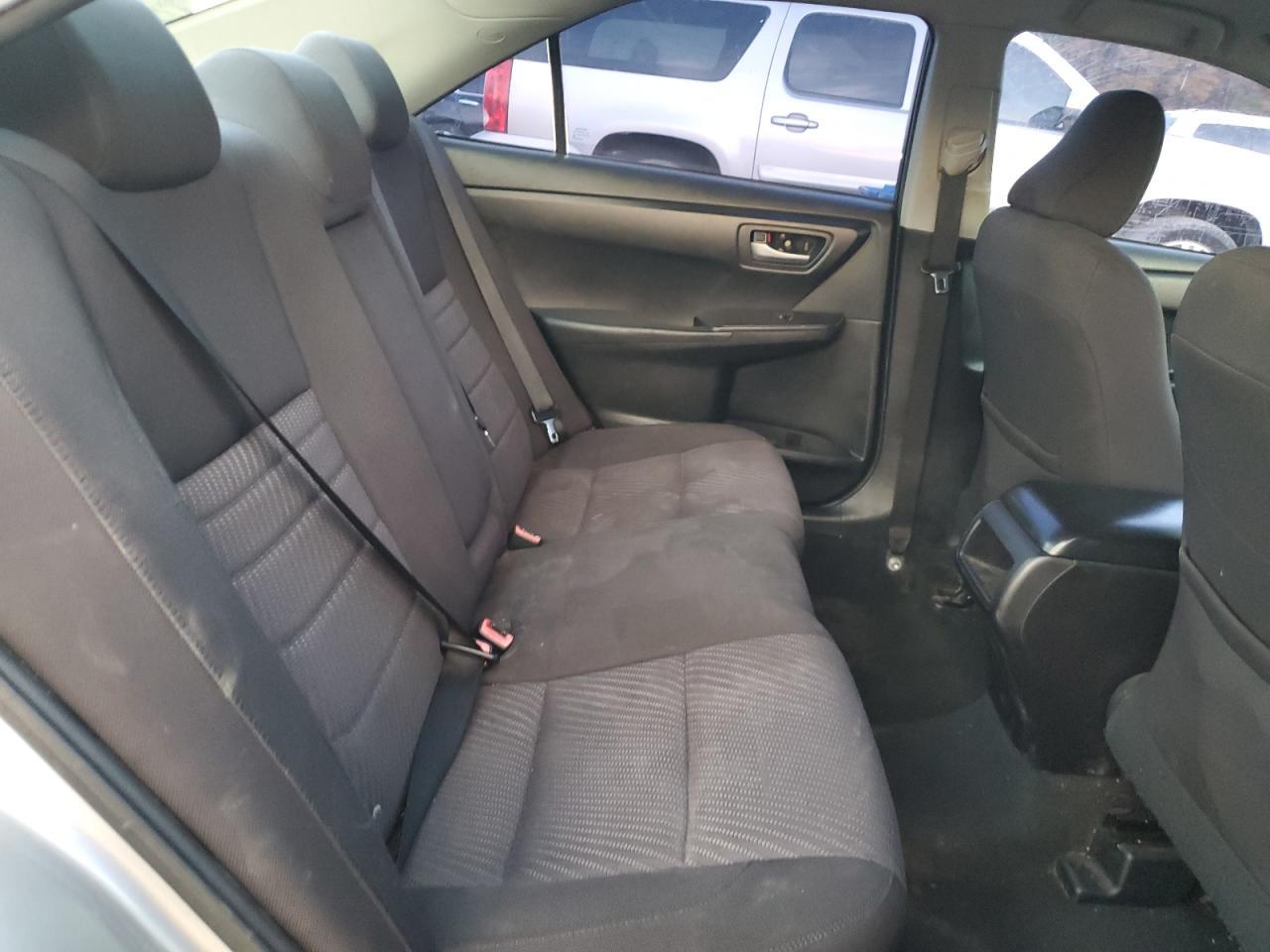2016 TOYOTA CAMRY