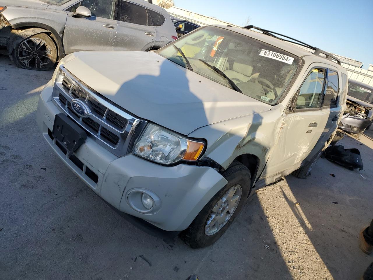 2009 FORD ESCAPE
