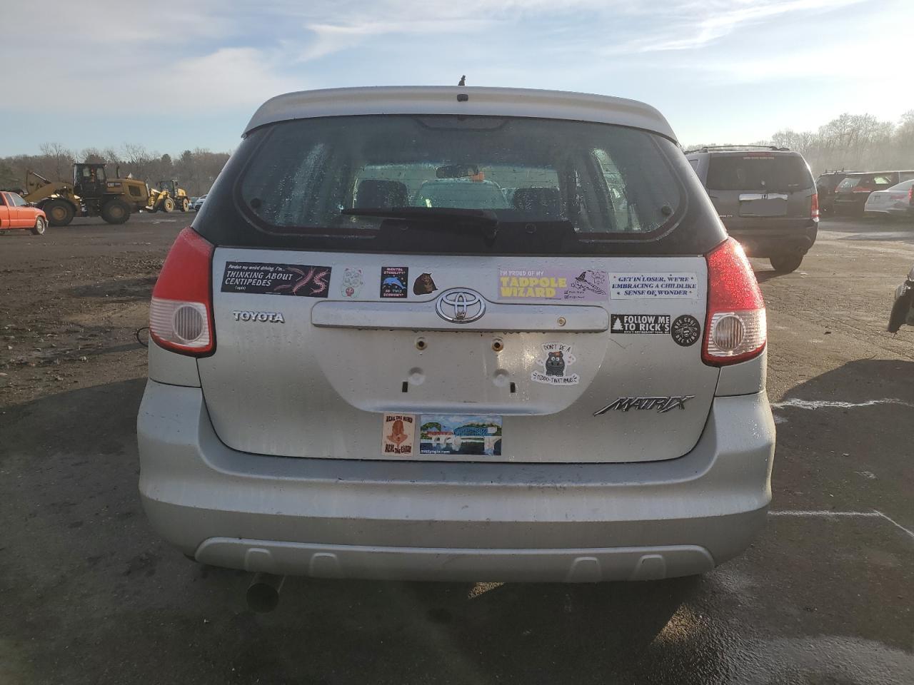 2004 TOYOTA COROLLA