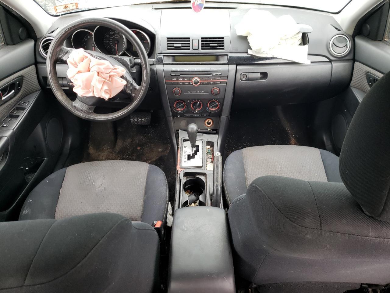 2006 MAZDA 3