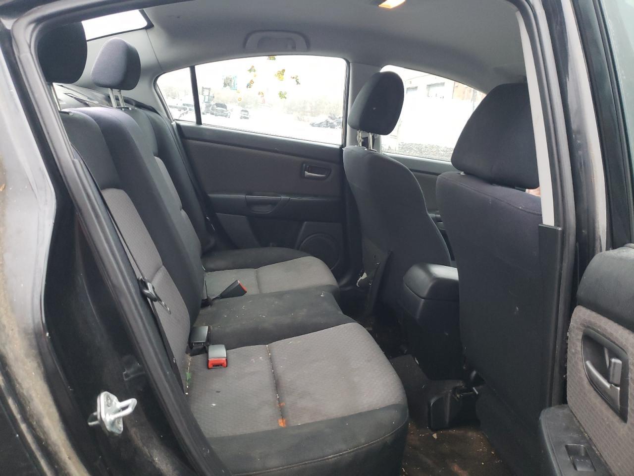 2006 MAZDA 3