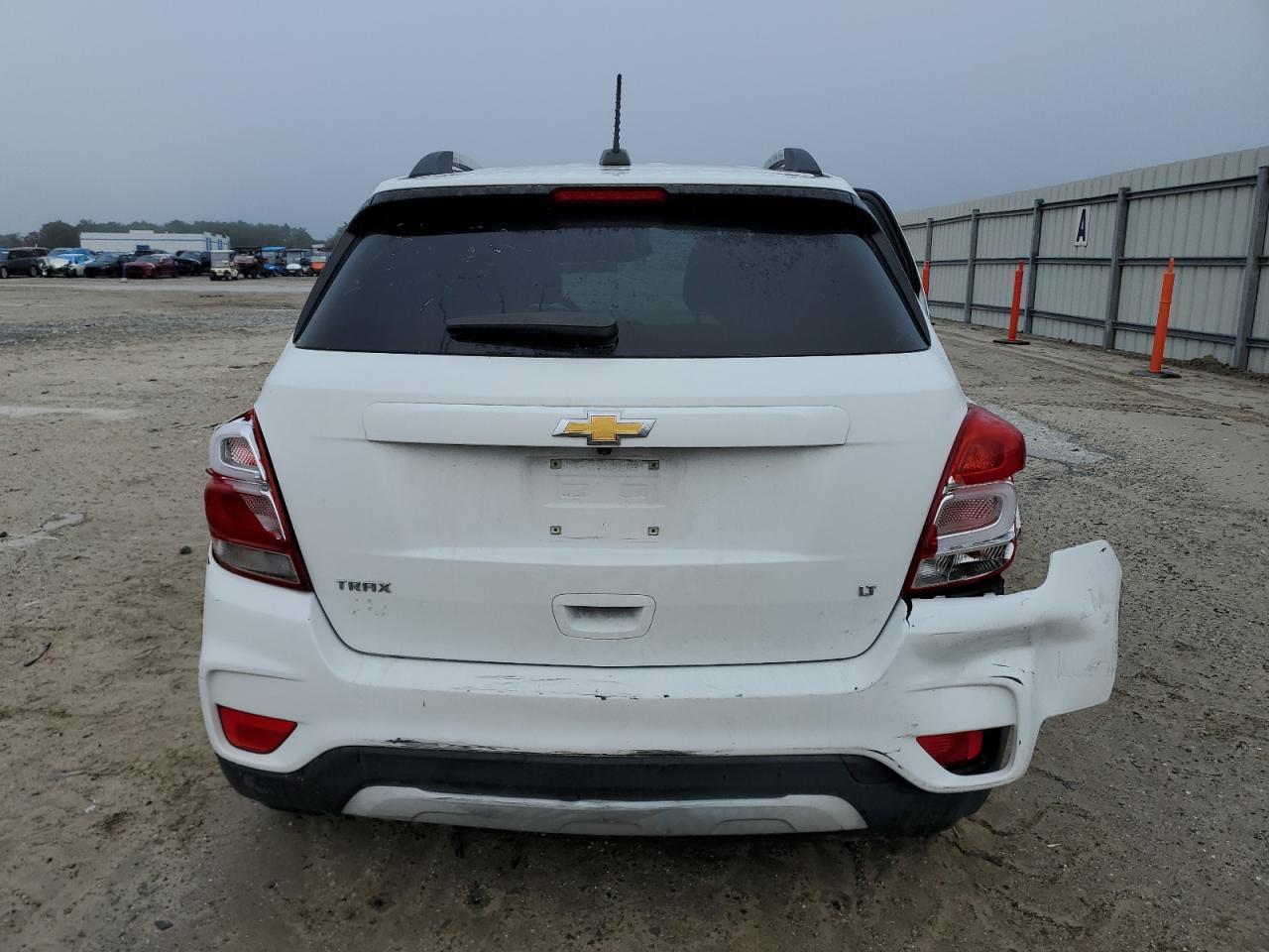 2017 CHEVROLET TRAX