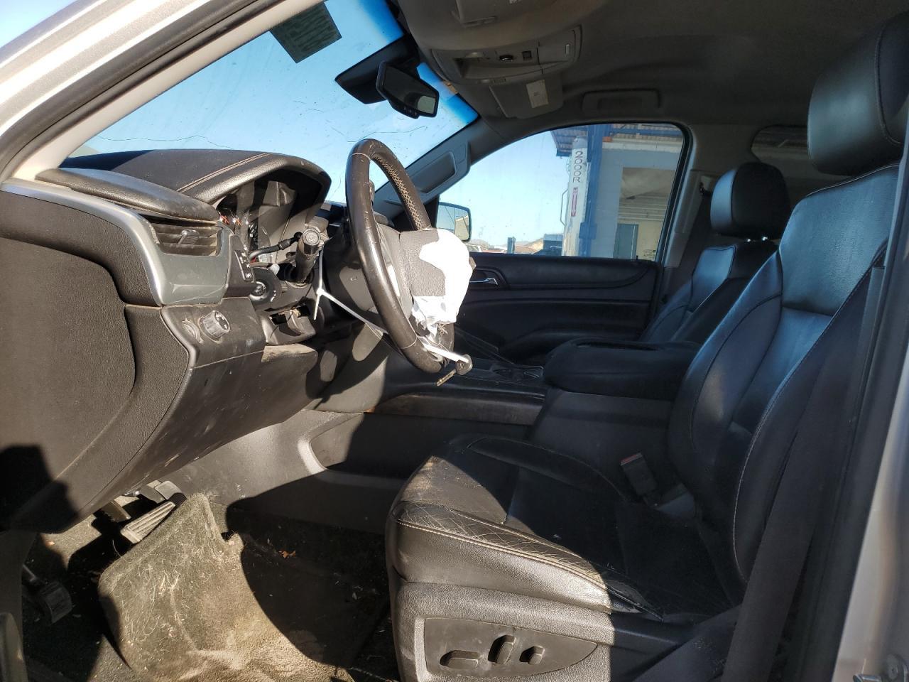 2016 CHEVROLET Tahoe