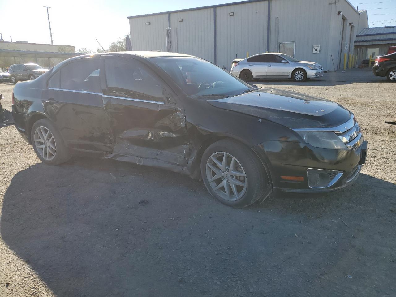 2011 FORD FUSION