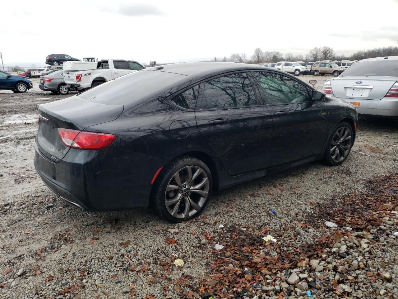2016 CHRYSLER 200