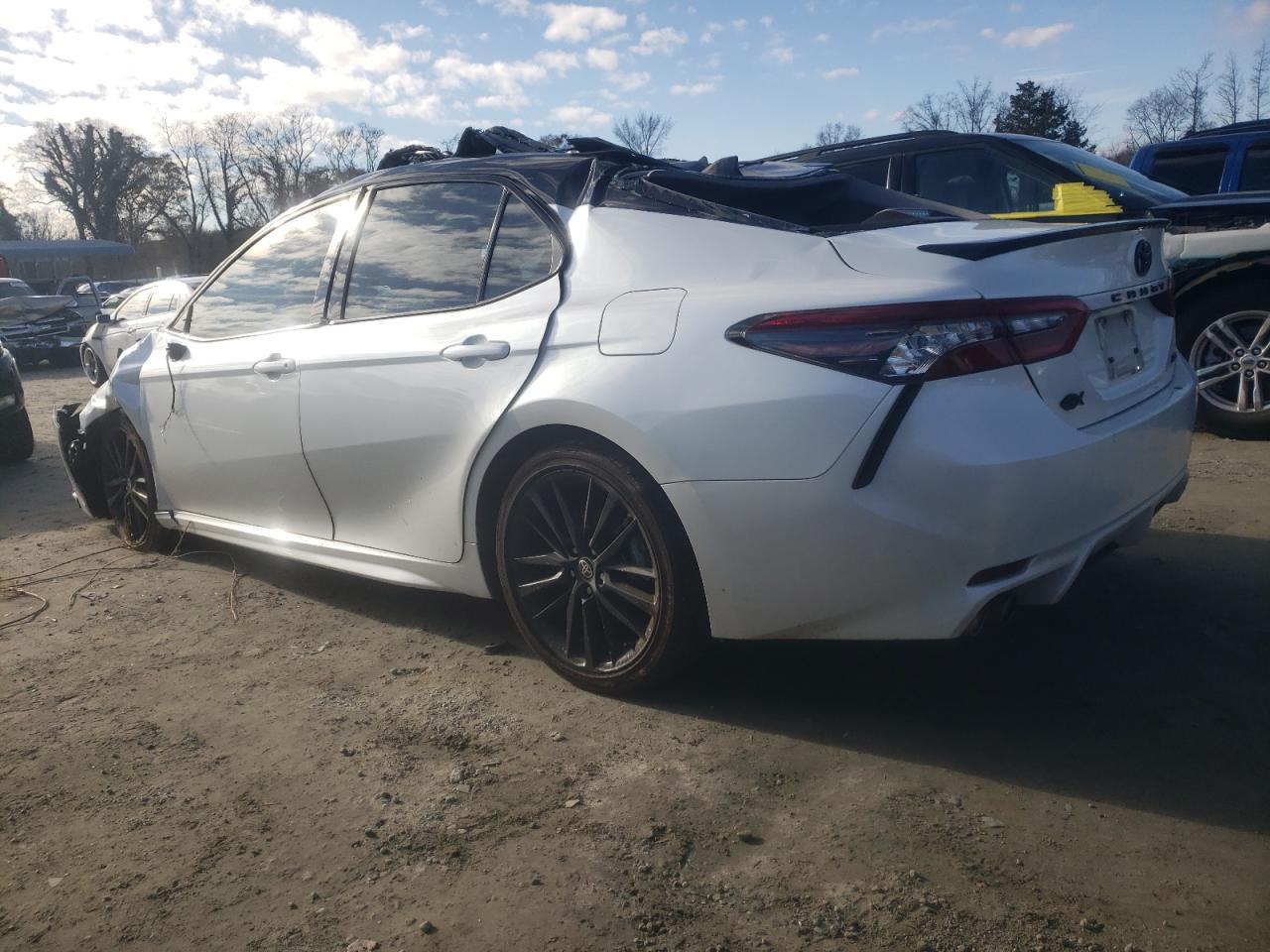 2023 TOYOTA CAMRY