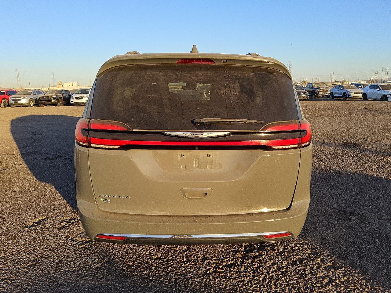 2022 CHRYSLER Pacifica
