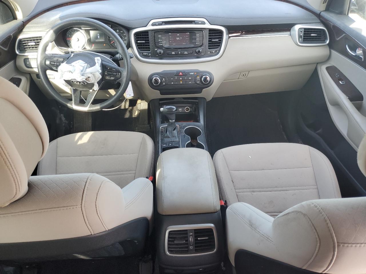 2016 KIA SORENTO
