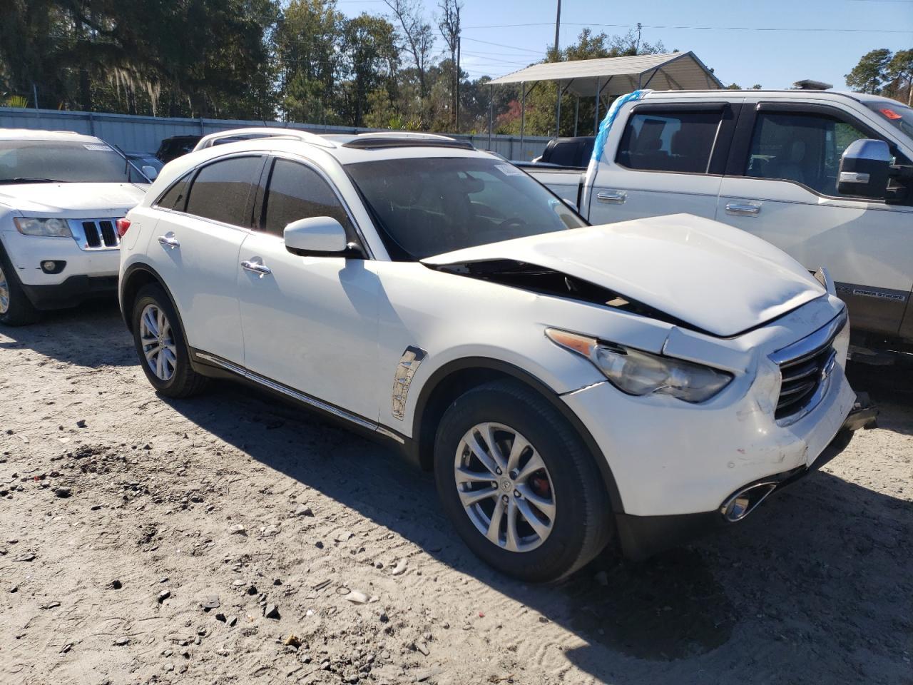 2012 INFINITI FX35