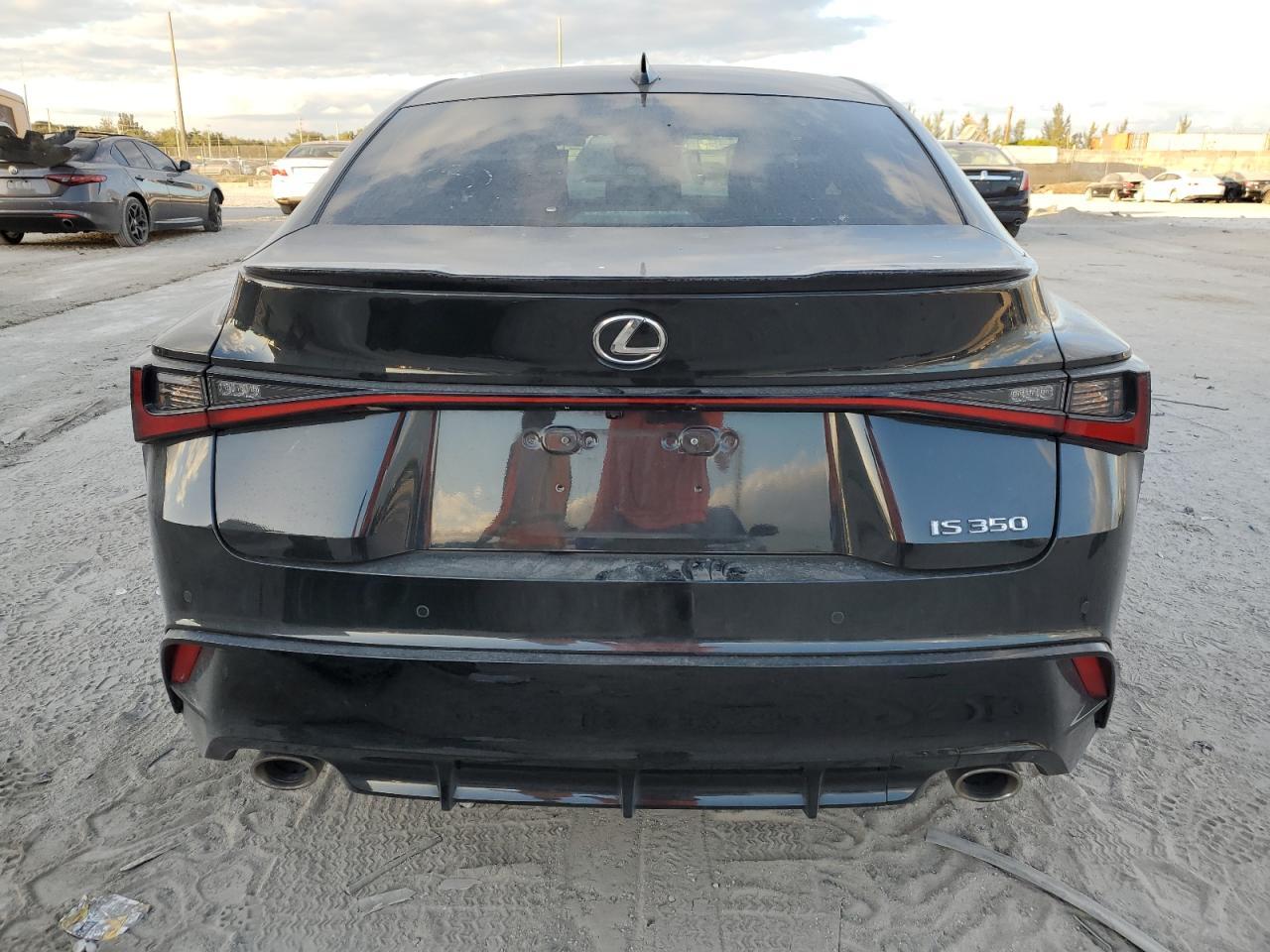 2023 LEXUS IS 350