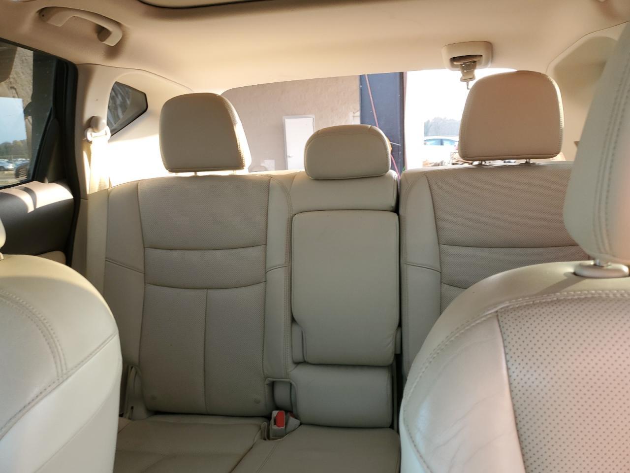 2015 NISSAN MURANO
