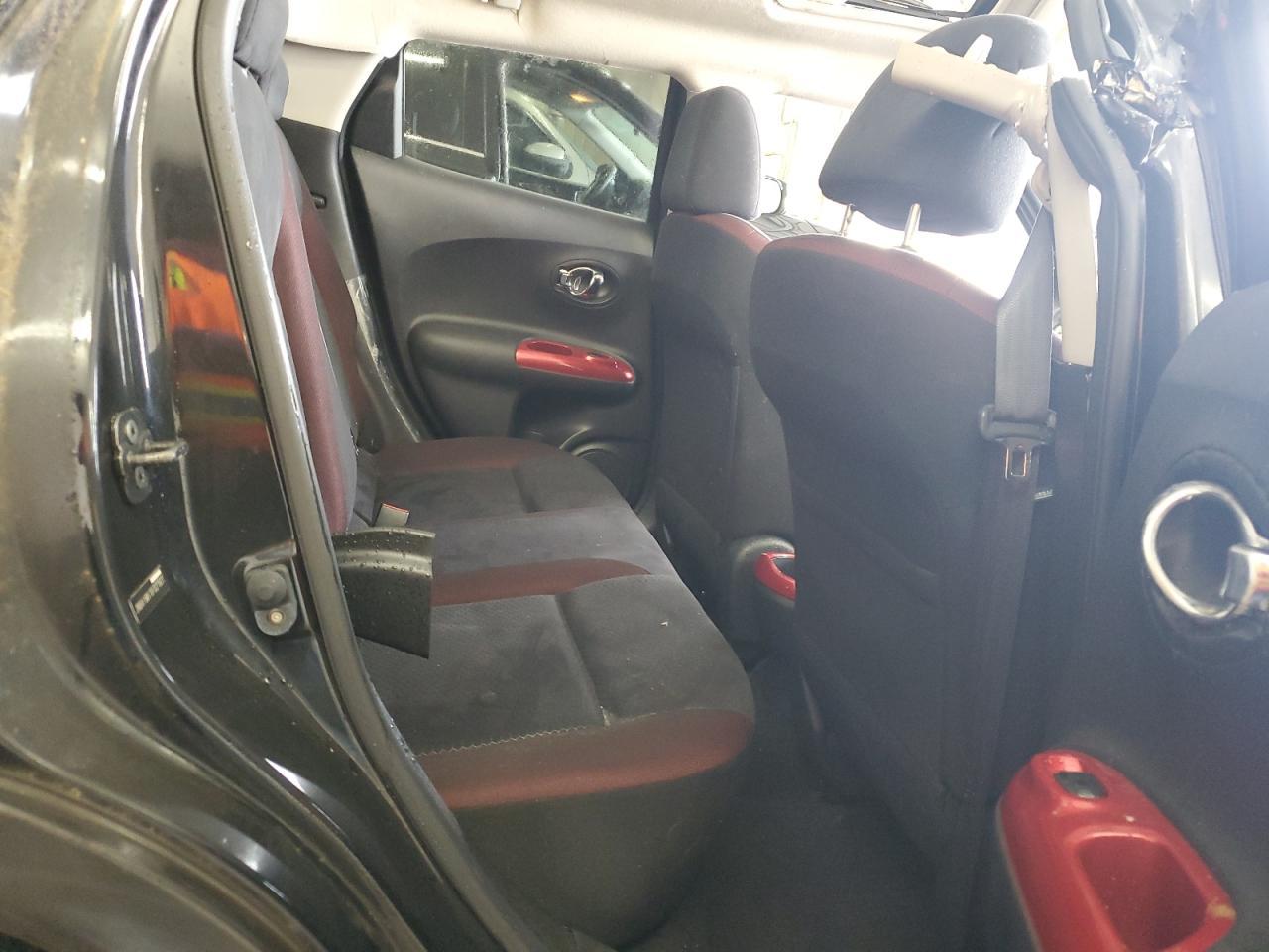 2011 NISSAN Juke